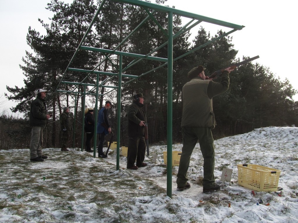 Zimn&iacute; střeleck&yacute; z&aacute;vod Určice 28.12.2014 (Velk&yacute; obr&aacute;zek)